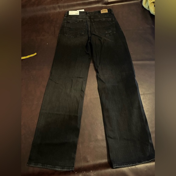 AEO X Coco Gauff jeans - Picture 5 of 7